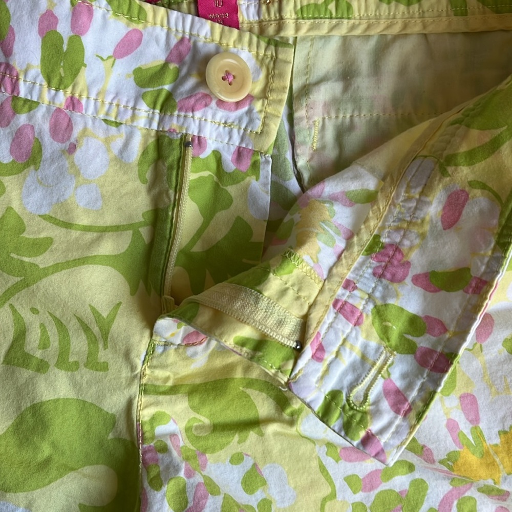 Lilly Pulitzer Jubilee Shorts•Sz 10 - Picture 10 of 11